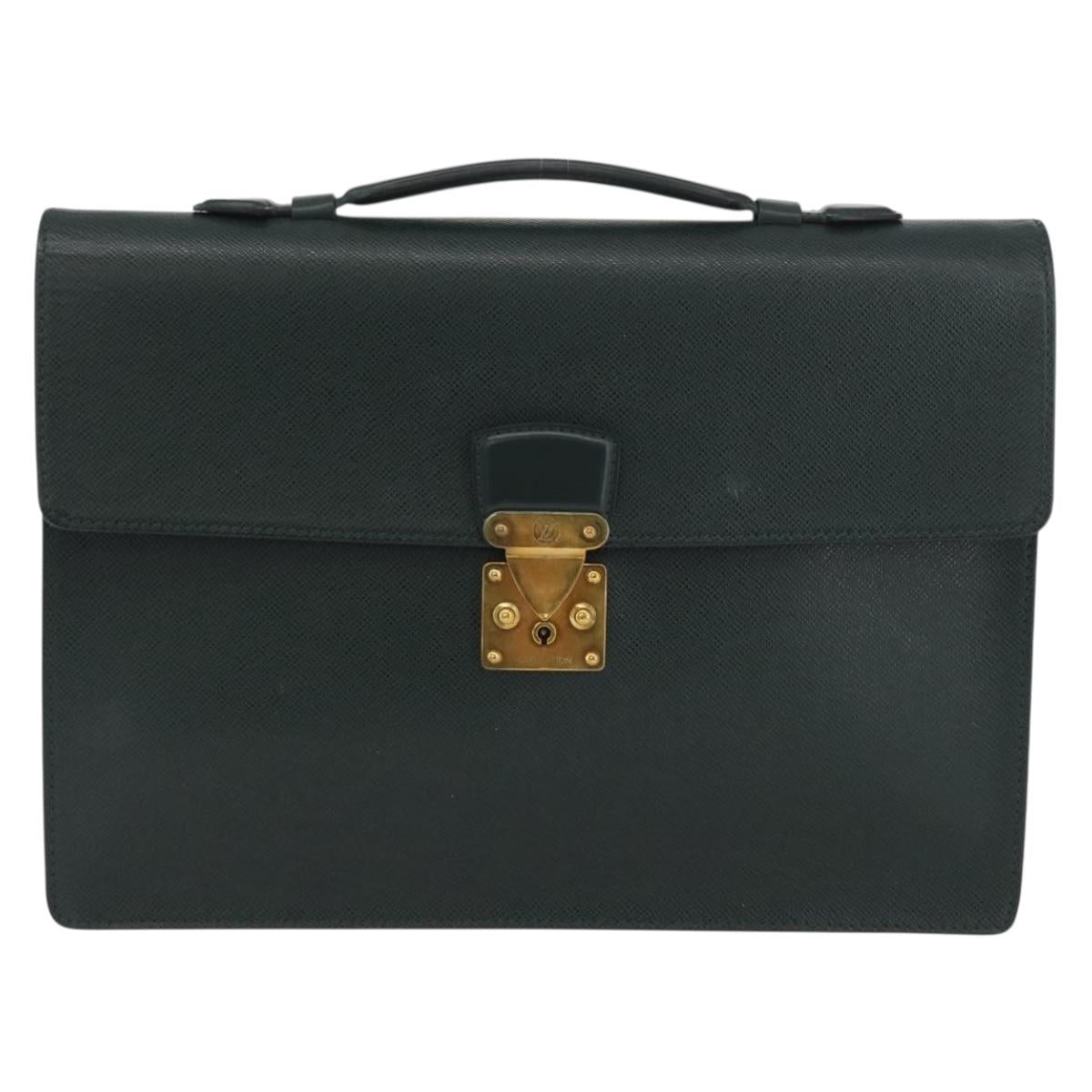 LOUIS VUITTON Taiga Serviette Kourad Business Bag Epicea T16786 LV Auth bs33330