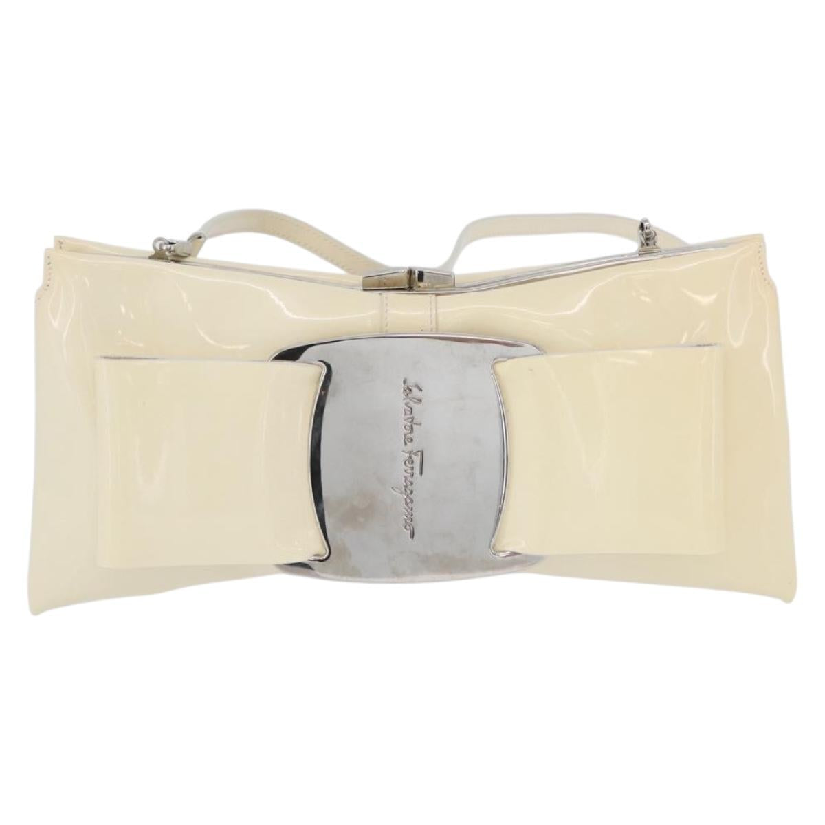 Salvatore Ferragamo Shoulder Bag Patent leather Cream Silver Auth bs33471