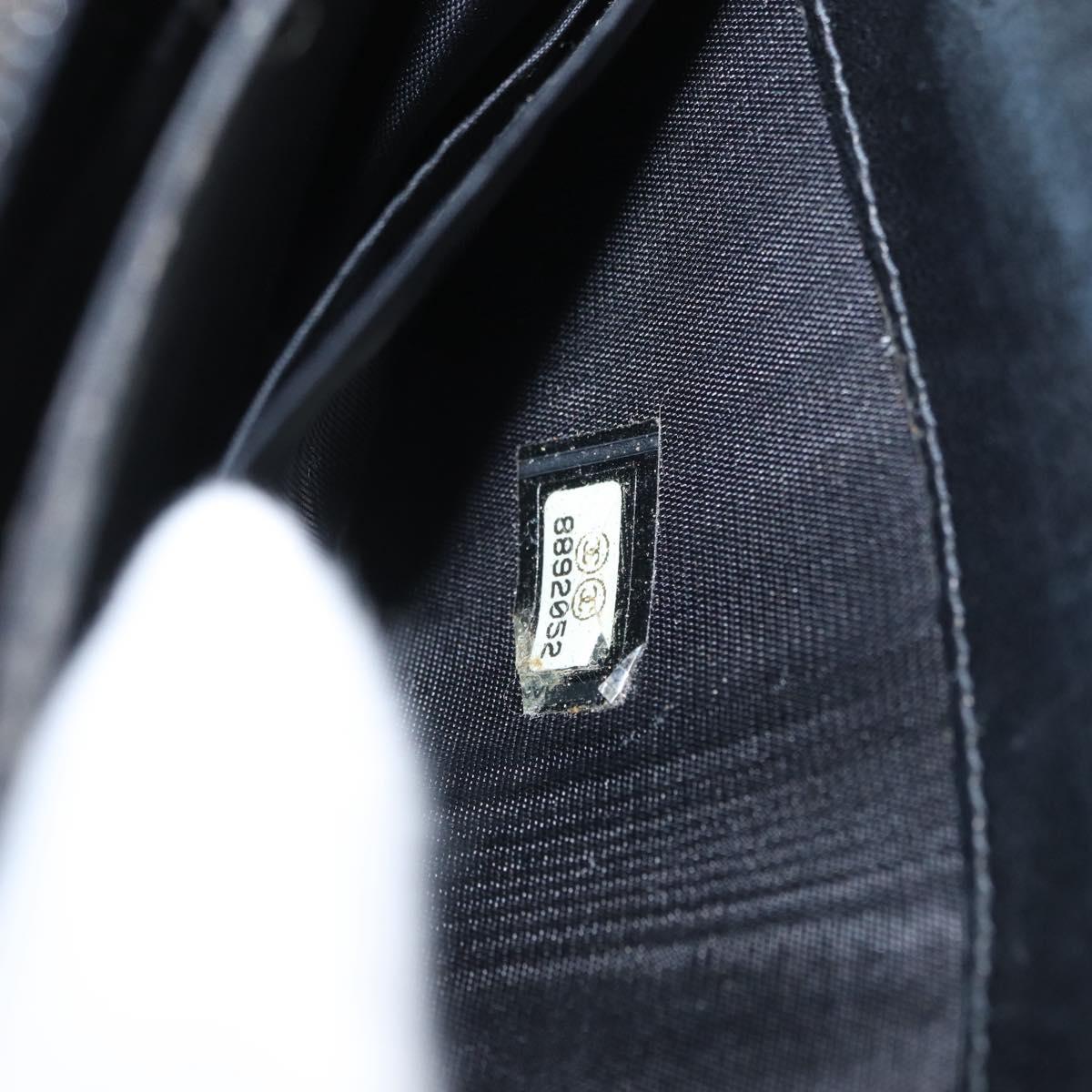 CHANEL Long Wallet Caviar Skin Black CC Auth bs33480