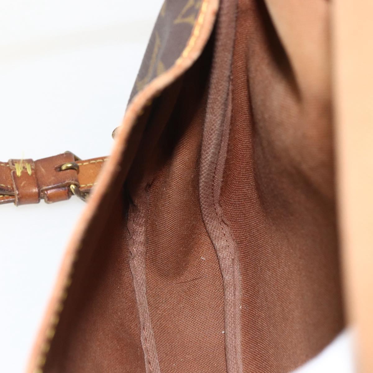 LOUIS VUITTON Monogram Saumur 30 Shoulder Bag M42256 LV Auth bs33502