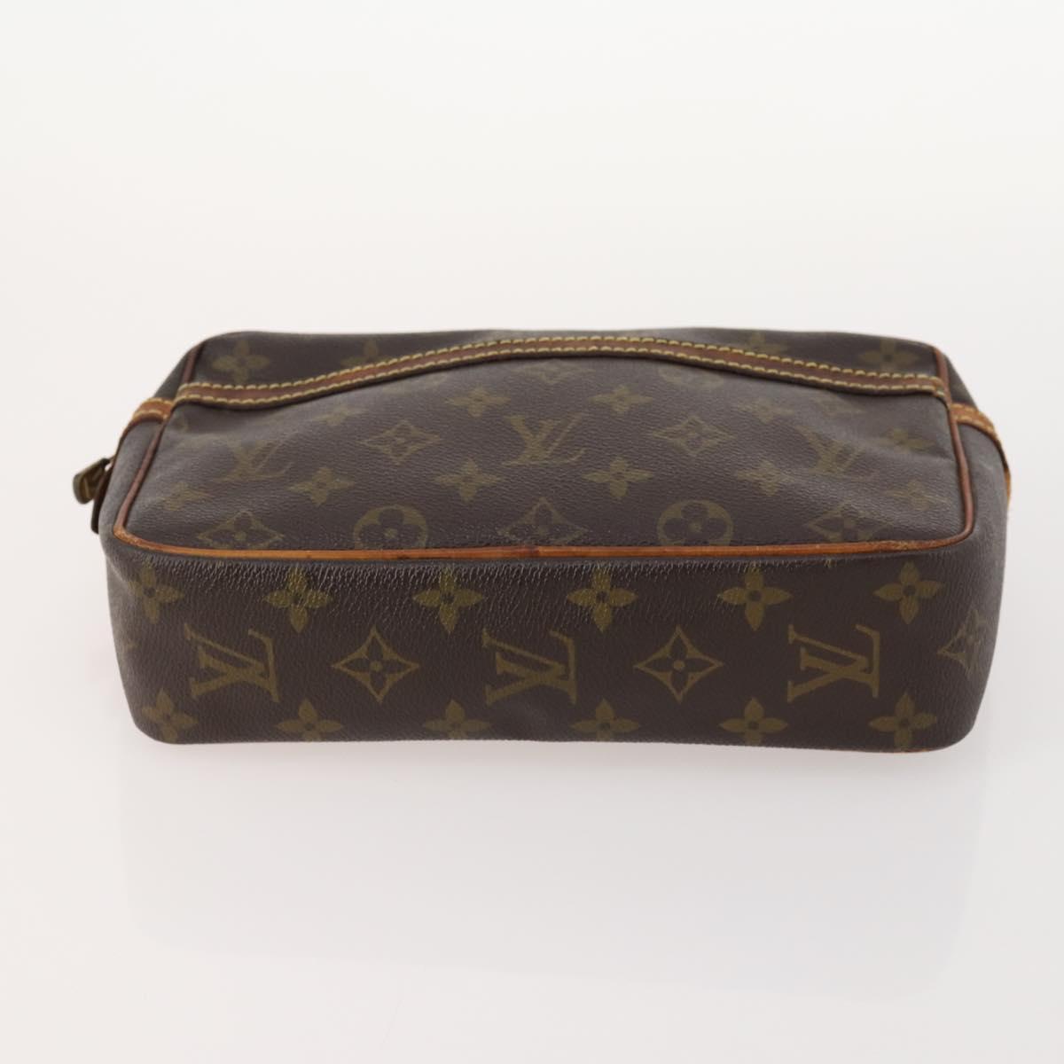 LOUIS VUITTON Monogram Taiga Clutch Bag 3 Set Grizzly LV Auth bs33543