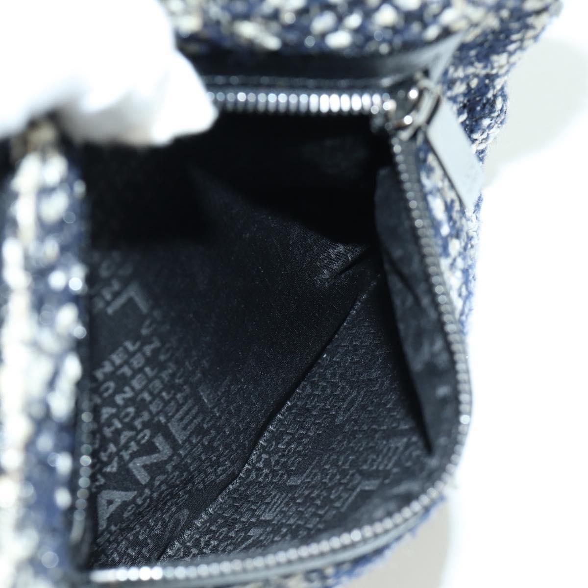 CHANEL Chain Shoulder Bag tweed White Black CC Auth bs33641V