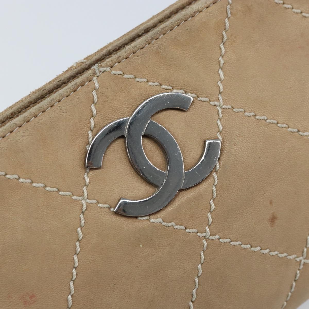 CHANEL Matelasse Accessory Pouch Leather Beige Silver CC Auth bs33676