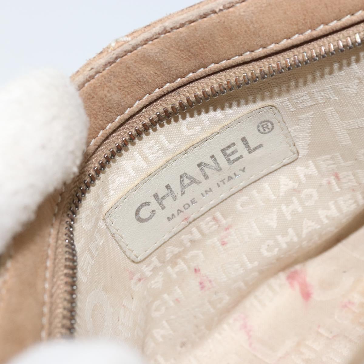 CHANEL Matelasse Accessory Pouch Leather Beige Silver CC Auth bs33676