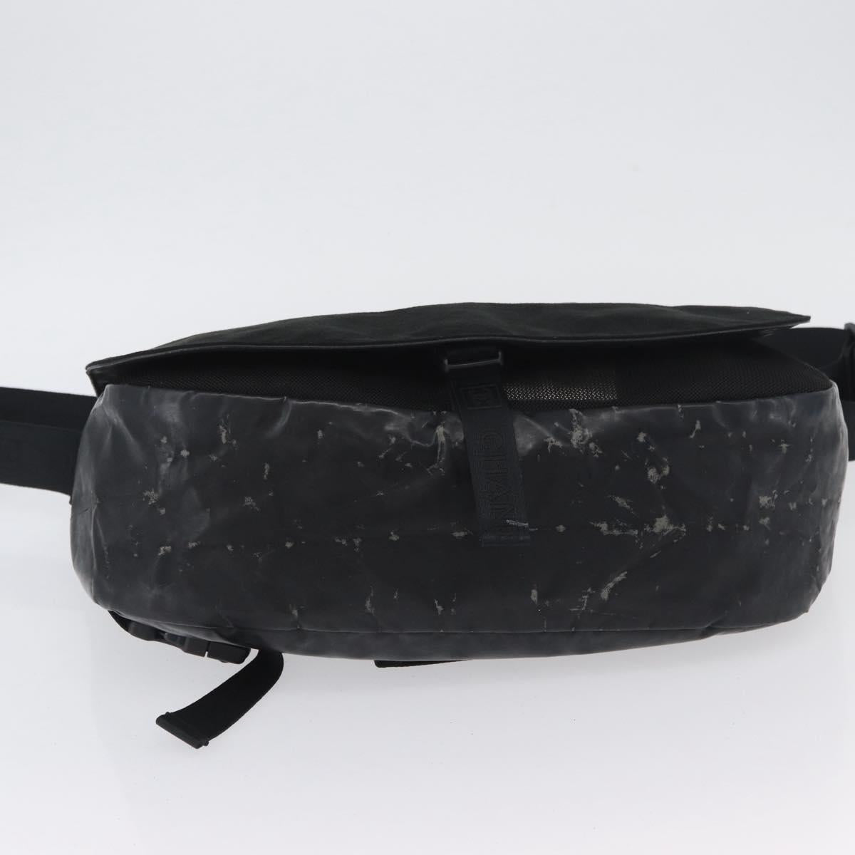 CHANEL Shoulder Bag Patent leather Black Silver CC Auth bs33829