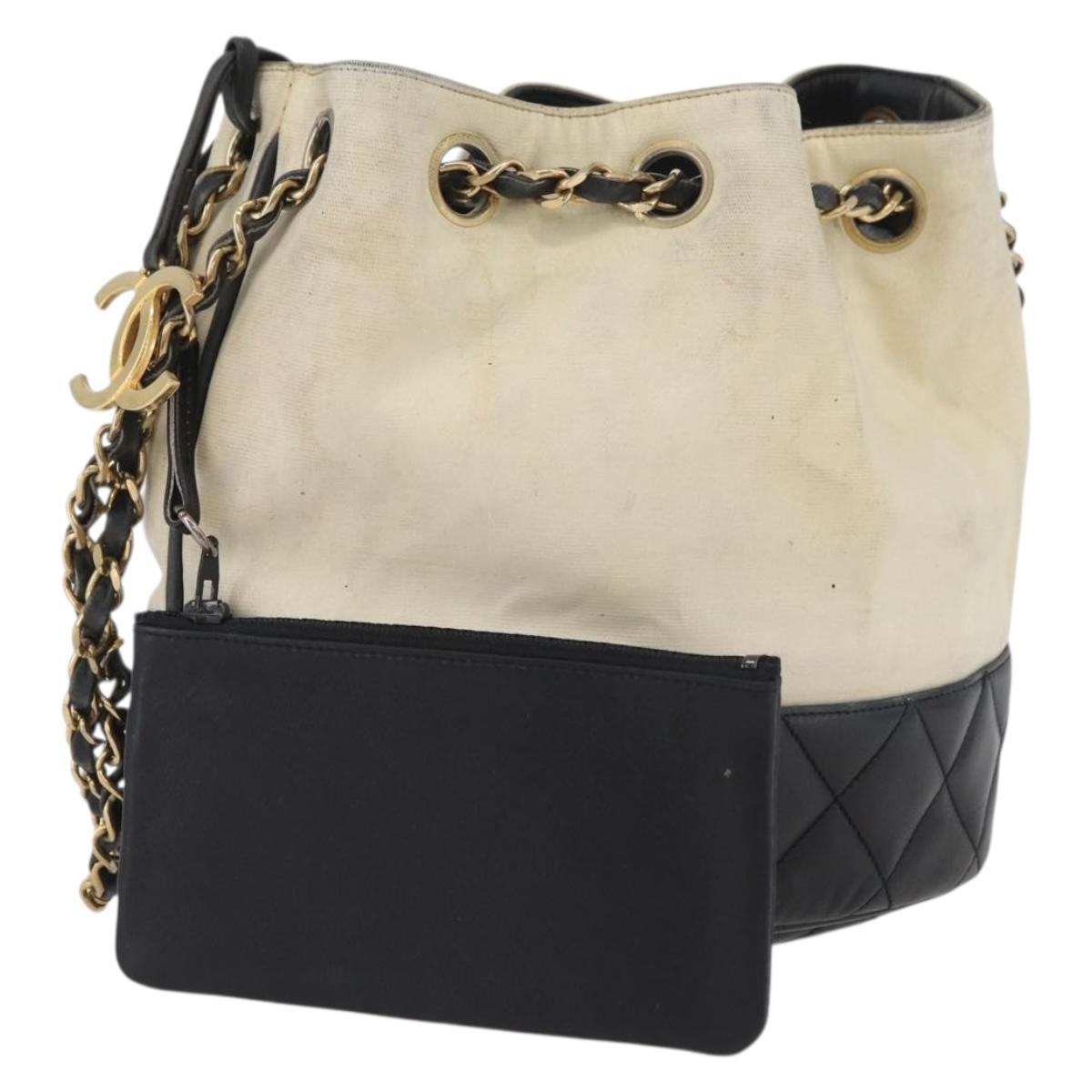 CHANEL Chain Shoulder Bag Leather Black White CC Auth bs33864
