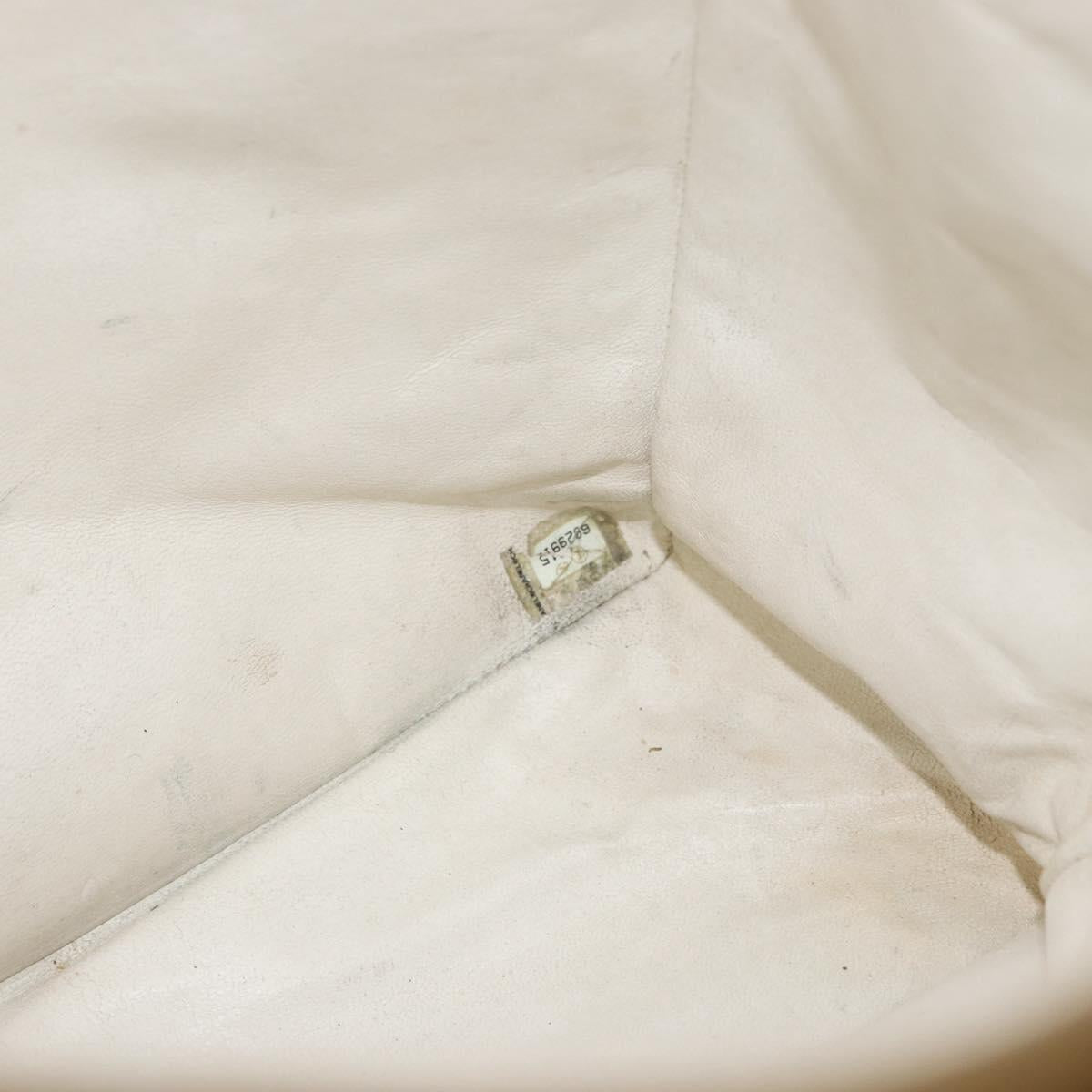 CHANEL Tote Bag Caviar Skin White Gold CC Auth bs33899