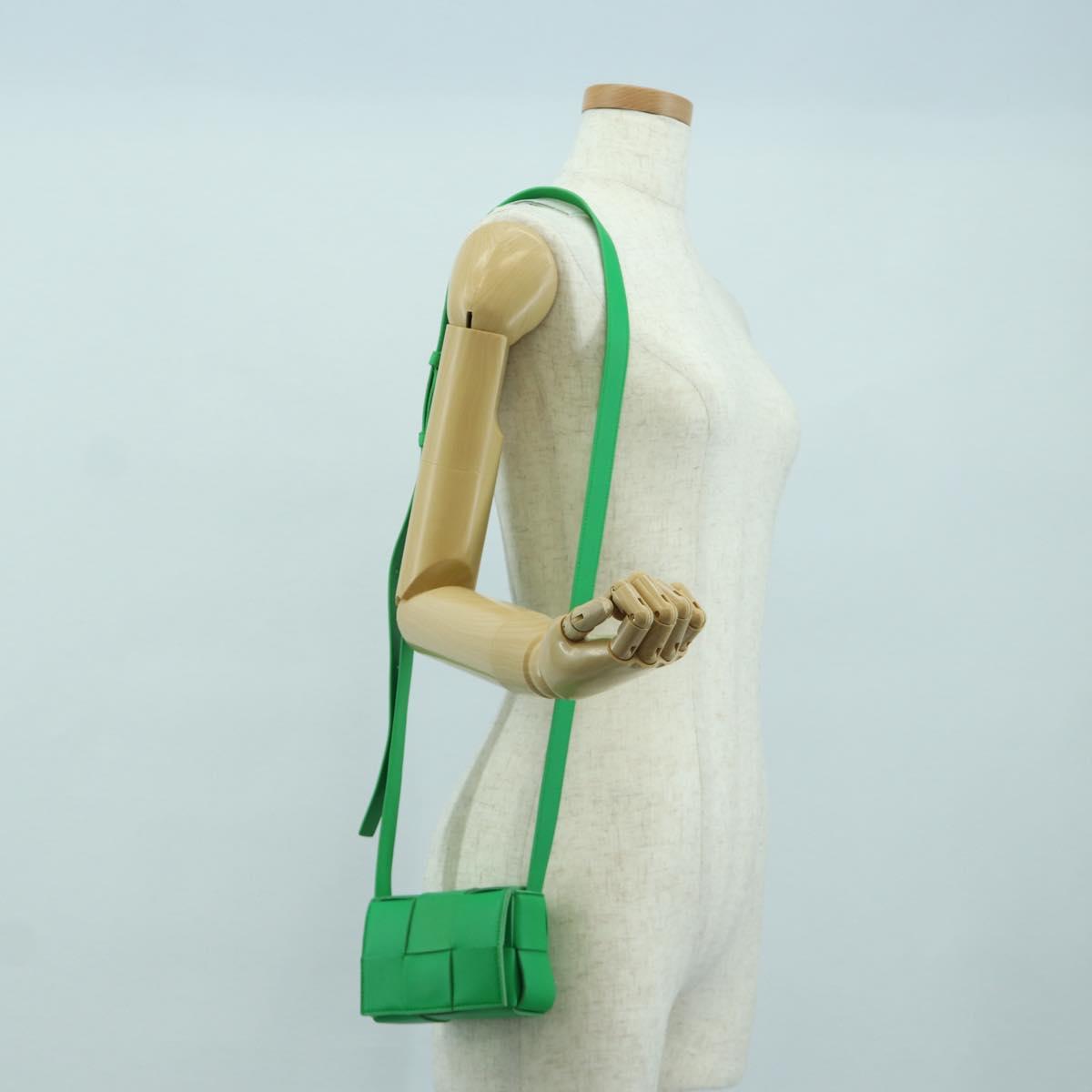 BOTTEGA VENETA INTRECCIATO Shoulder Bag Leather Green Auth bs34221A