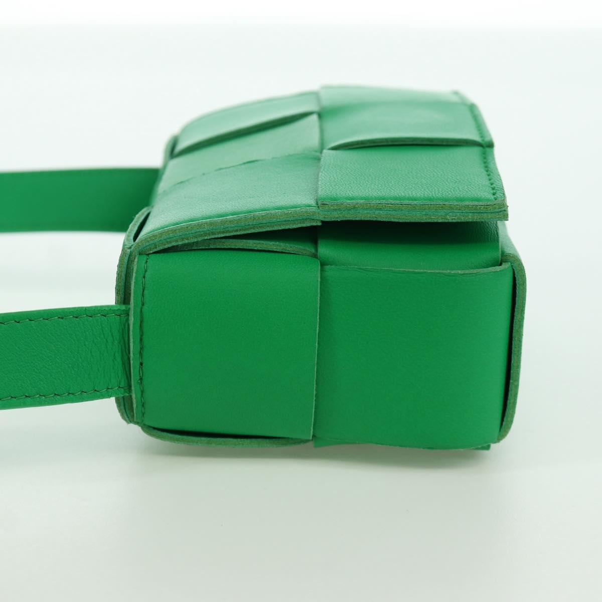 BOTTEGA VENETA INTRECCIATO Shoulder Bag Leather Green Auth bs34221A