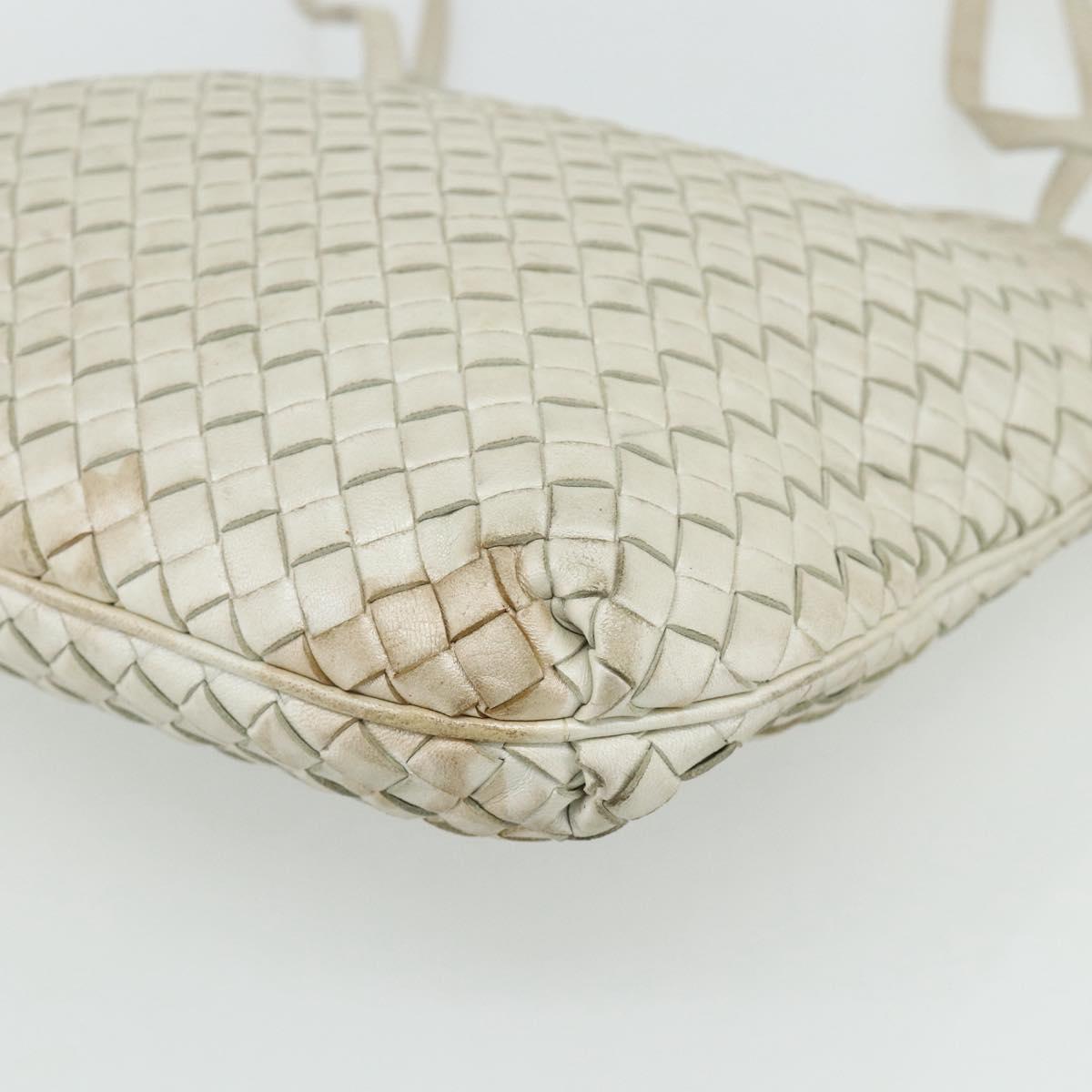 BOTTEGA VENETA INTRECCIATO Shoulder Bag Leather White Gold Auth bs34622