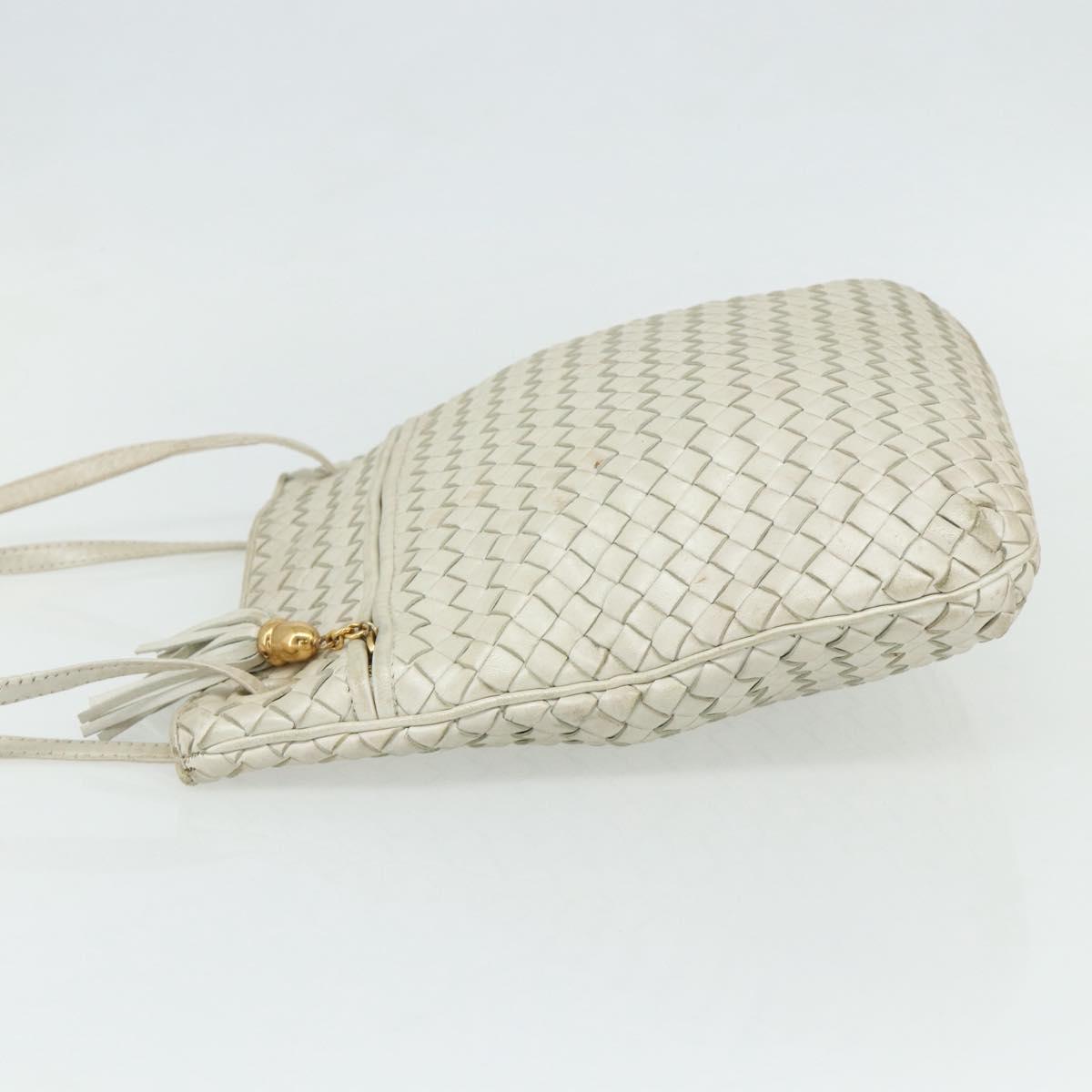 BOTTEGA VENETA INTRECCIATO Shoulder Bag Leather White Gold Auth bs34622