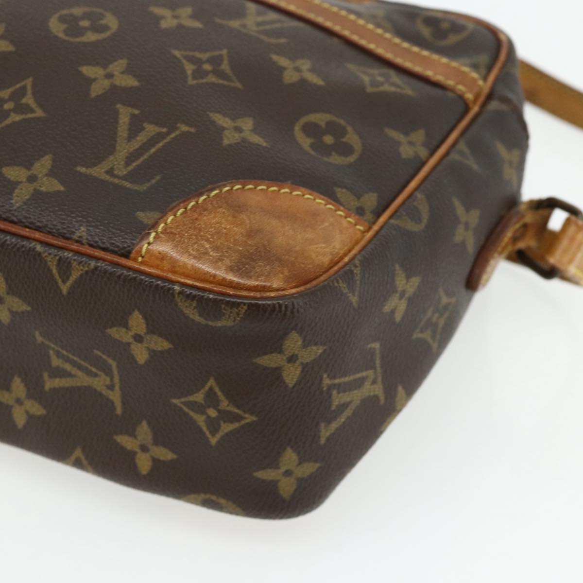 LOUIS VUITTON Monogram Trocadero 27 Shoulder Bag M51274 LV Auth bs34825