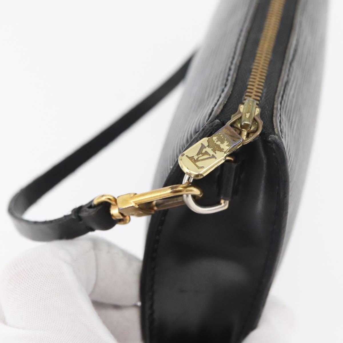 LOUIS VUITTON Epi Pochette Accessoires Pouch Black M52982 LV Auth bs34835