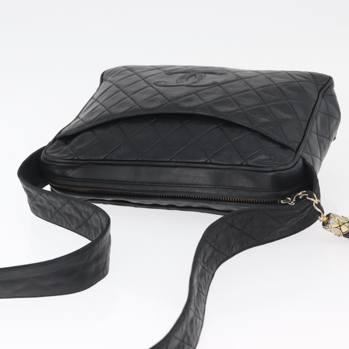 CHANEL Matelasse Shoulder Bag Lamb Skin Black Gold CC Auth bs34951A