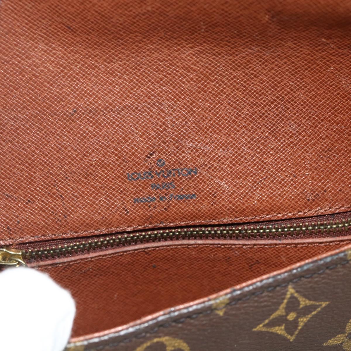LOUIS VUITTON Monogram Saint Cloud MM Shoulder Bag M51243 LV Auth bs34992