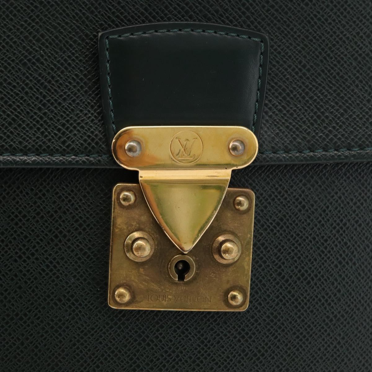 LOUIS VUITTON Taiga Serviette Moskova Business Bag Epicea M30034 LV Auth bs35001