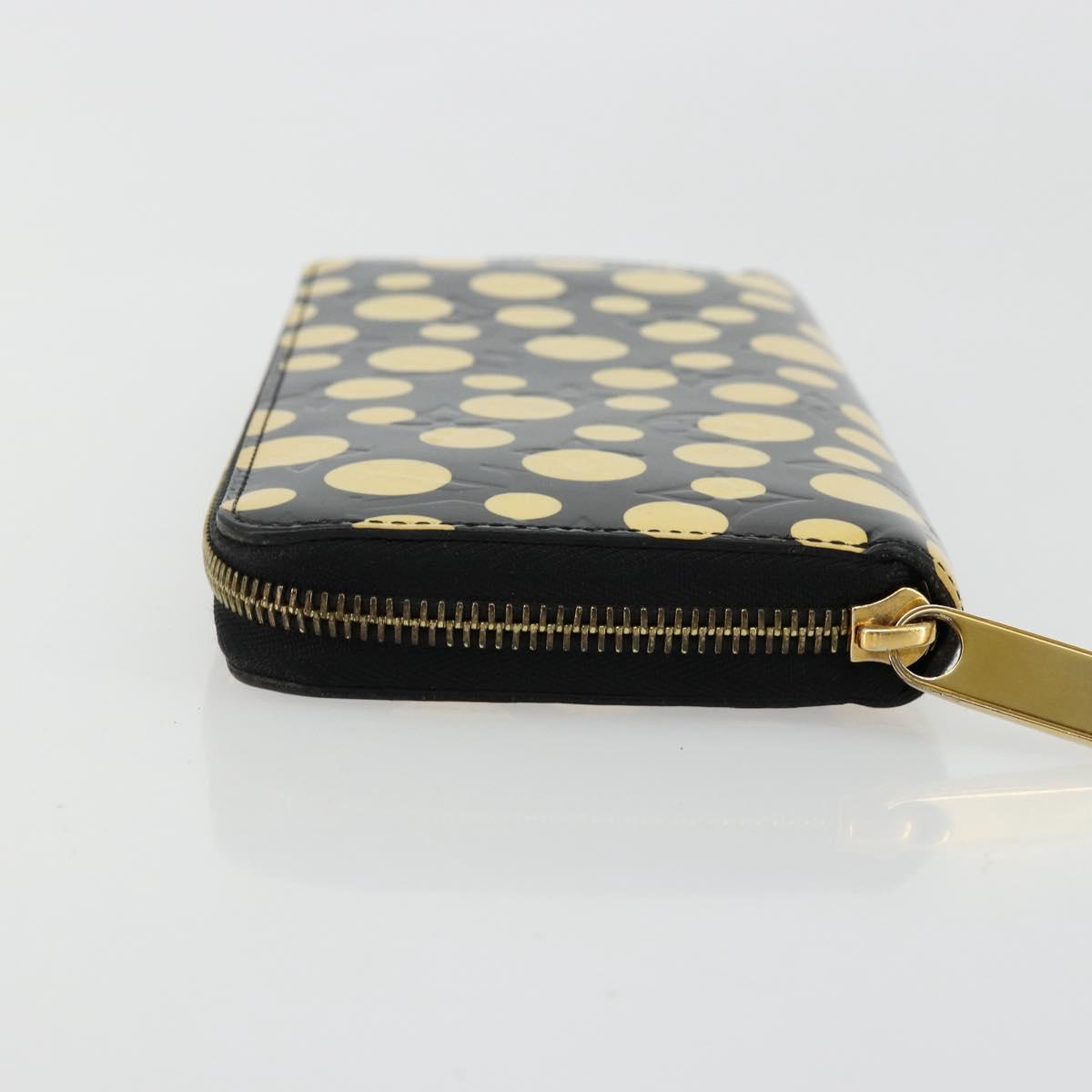 LOUIS VUITTON Vernis Yayoi Kusama Zippy Wallet White Black M91573 Auth bs35097A