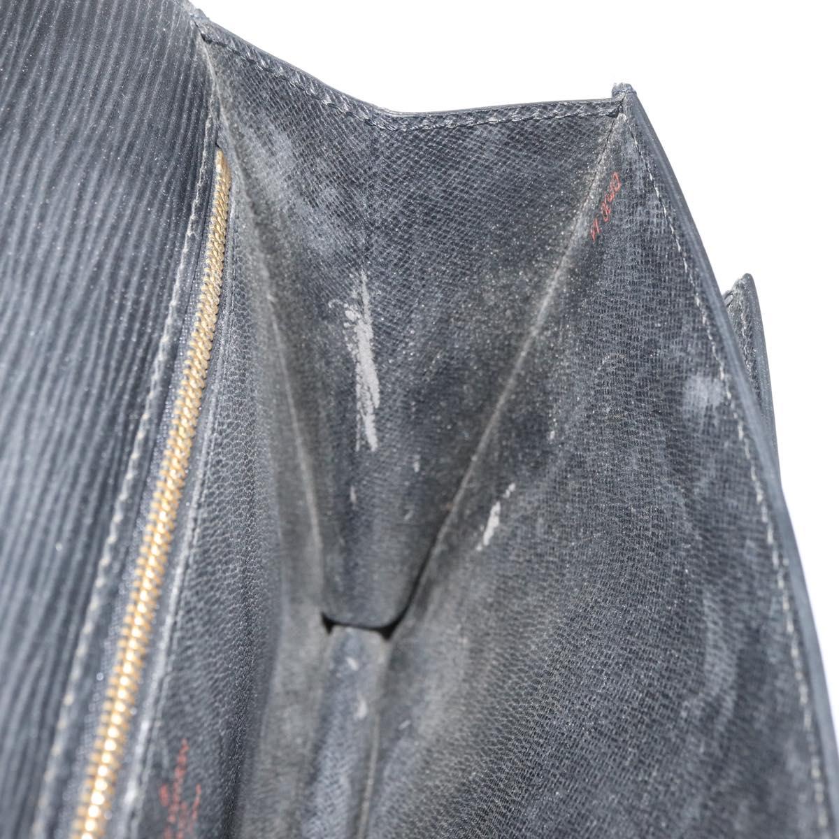 LOUIS VUITTON Epi Serie Dragonne Clutch Bag Black Noir M52612 LV Auth bs35123