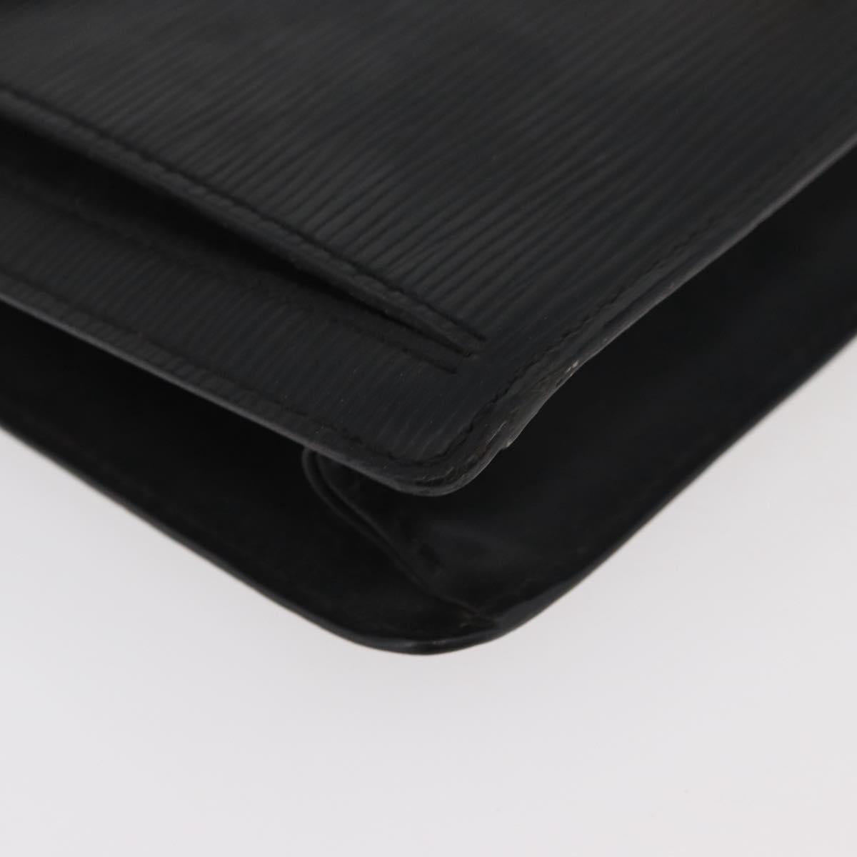 LOUIS VUITTON Epi Serie Dragonne Clutch Bag Black Noir M52612 LV Auth bs35123