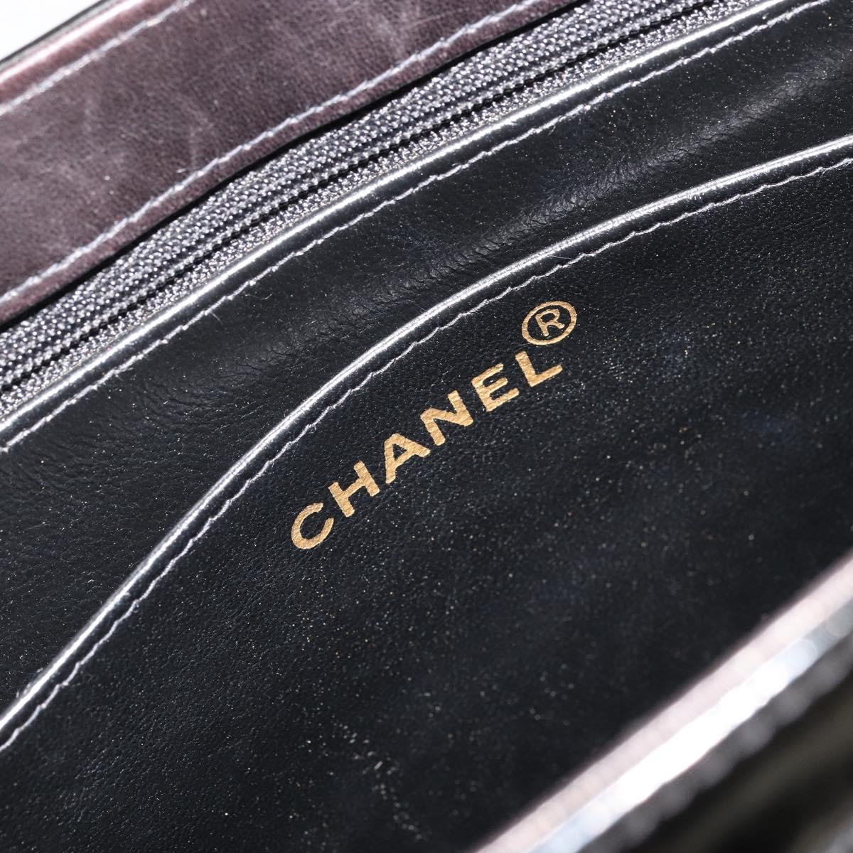CHANEL Matelasse Chain Tote Bag Patent leather Black Gold CC Auth bs35207