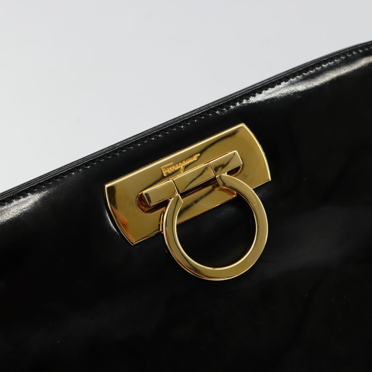 Salvatore Ferragamo Gancini Chain Bag Patent leather Black Gold Auth bs35209