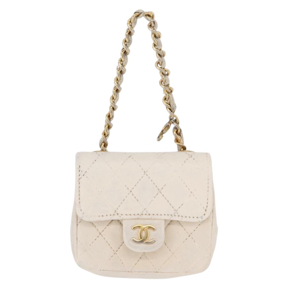 CHANEL Mini Mini Matelasse Chain Pouch Lamb Skin White Gold CC Auth bs35212