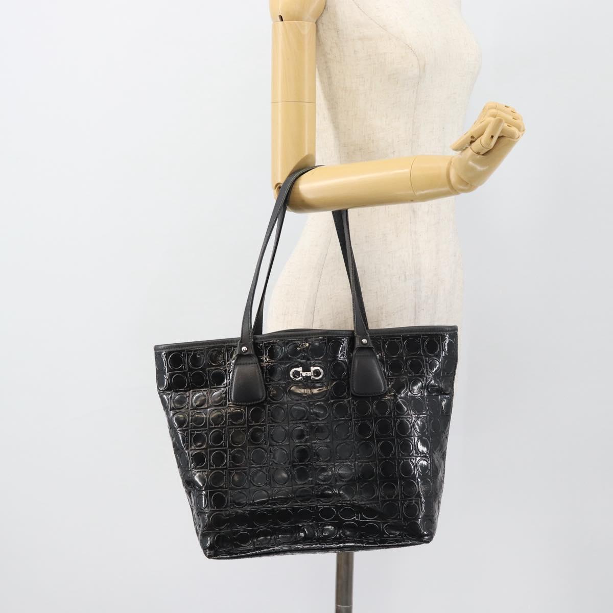 Salvatore Ferragamo Gancini Tote Bag Patent leather Black Silver Auth bs35253