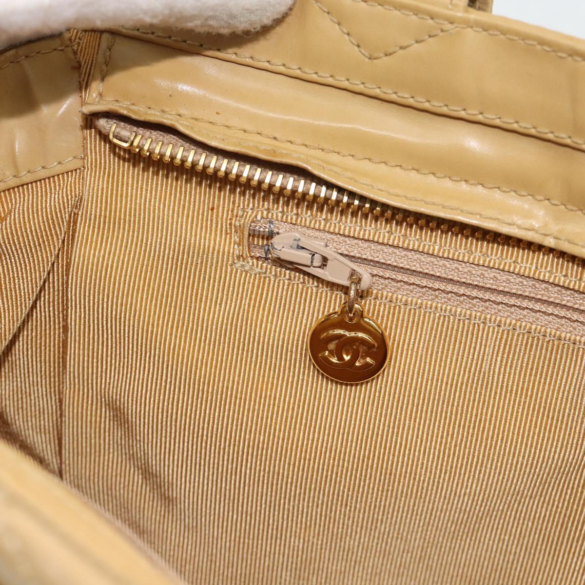 CHANEL Matelasse Tote Bag Patent Leather Beige Gold CC Auth bs35345