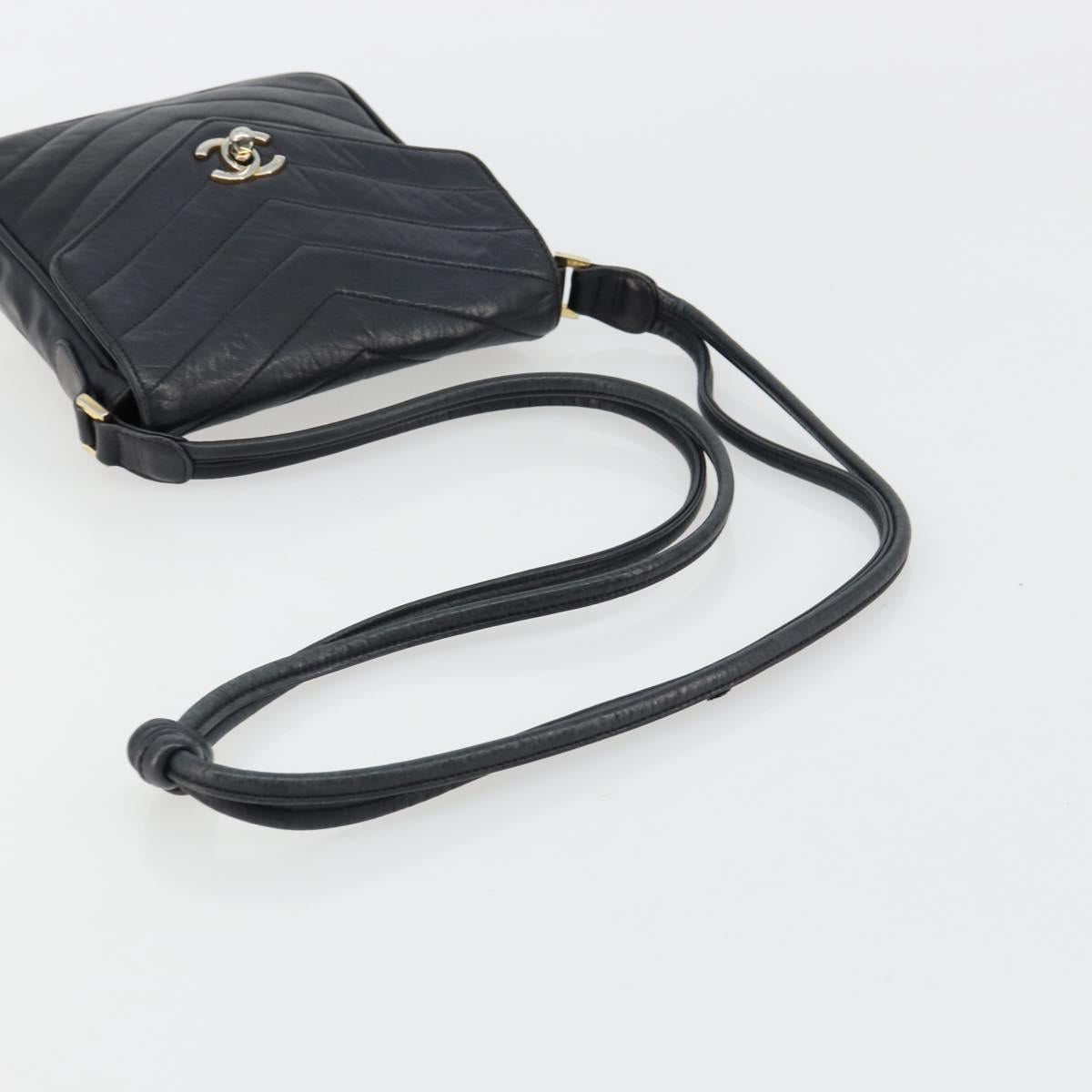 CHANEL V Stitch Shoulder Bag Lamb Skin Navy Gold CC Auth bs35440