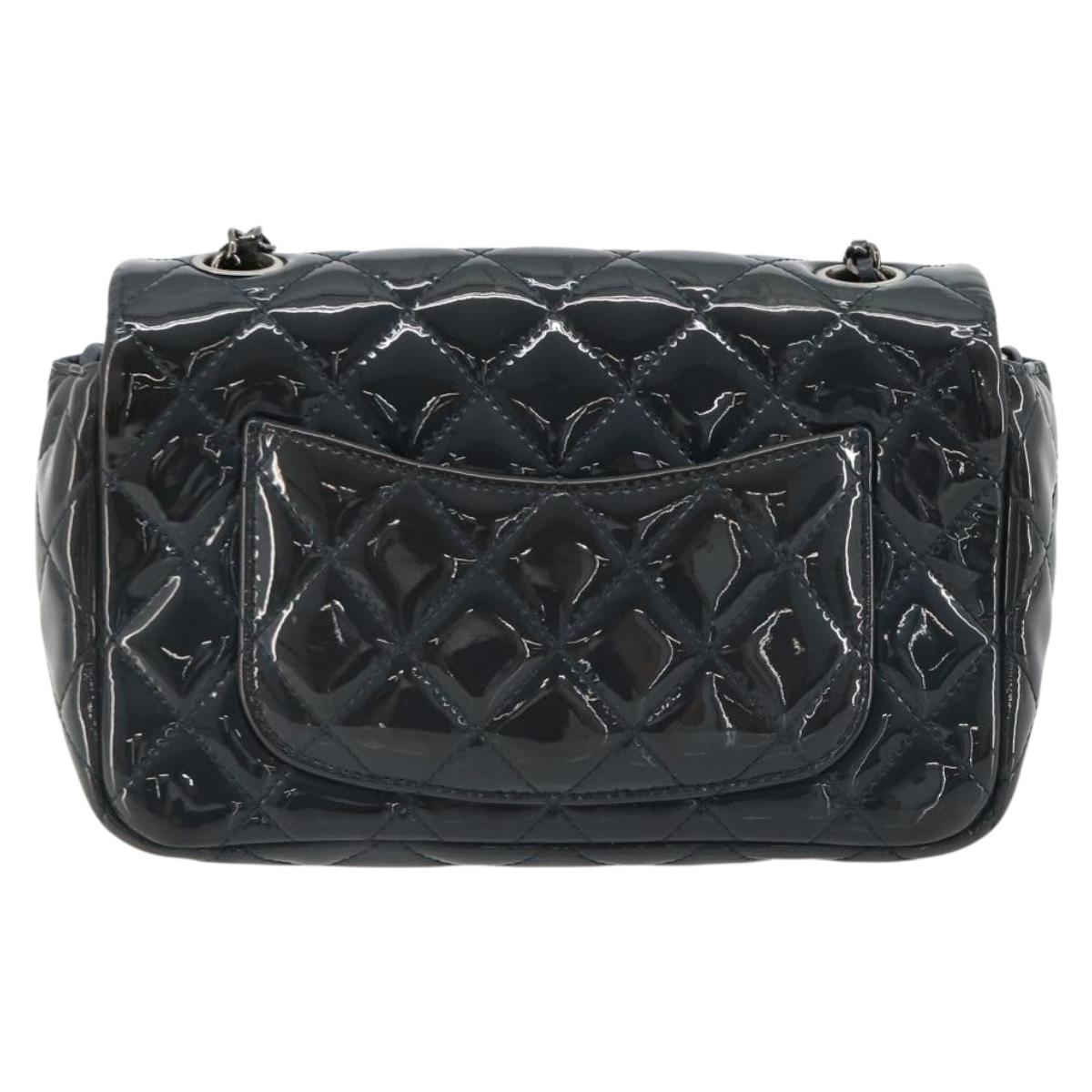 CHANEL Matelasse Chain Shoulder Bag Patent Leather Navy Silver CC Auth bs35473A