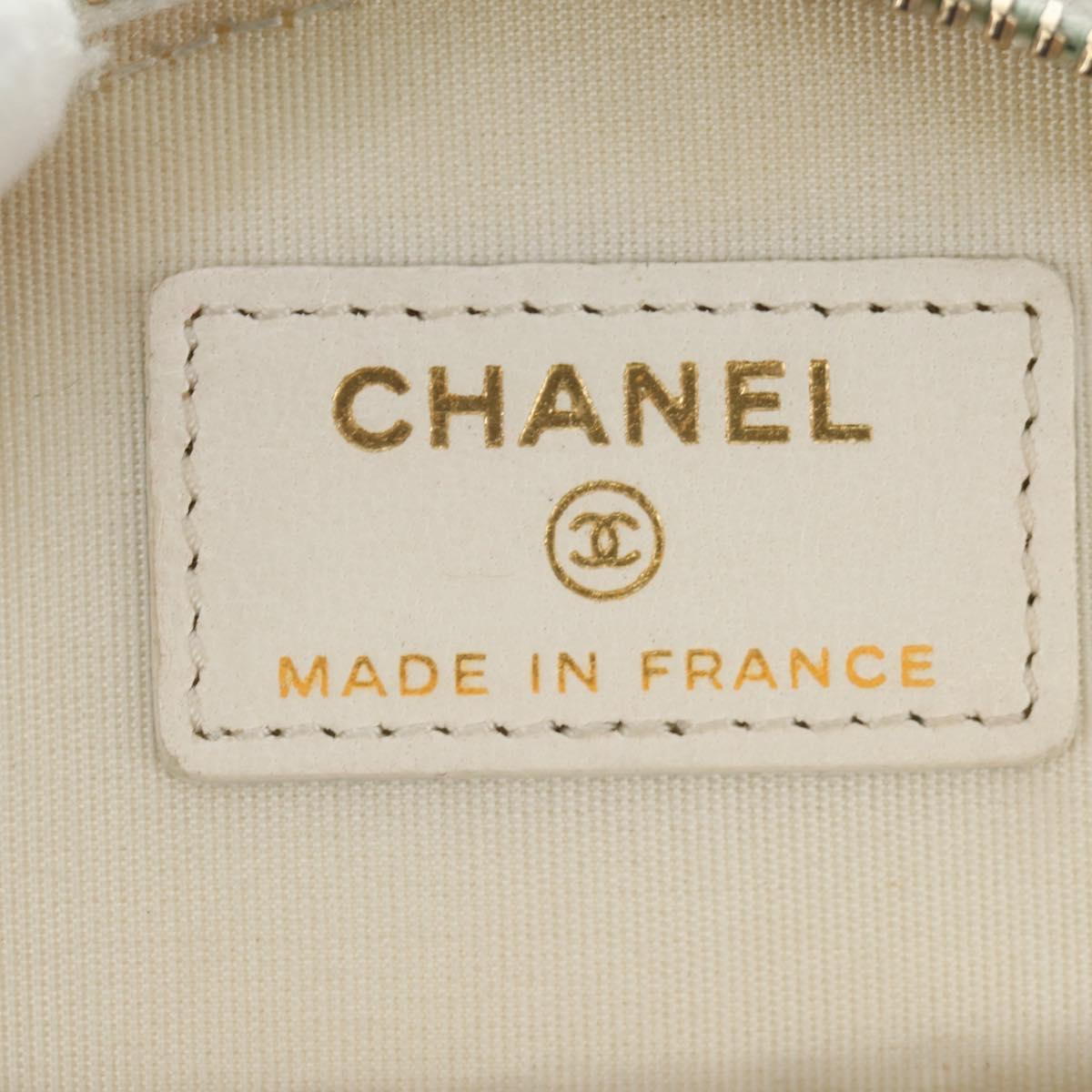 CHANEL Matelasse Chain Shoulder Bag Leather White Gold CC Auth bs35547SAM