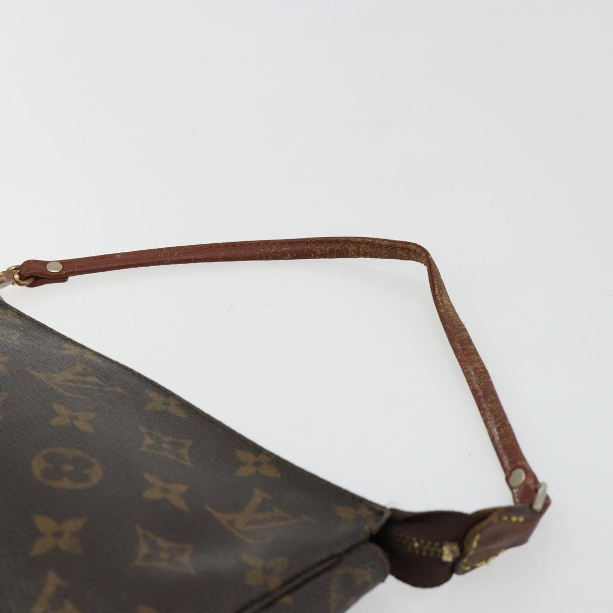 LOUIS VUITTON Monogram Pochette Accessoires Pouch M51980 LV Auth bs35597
