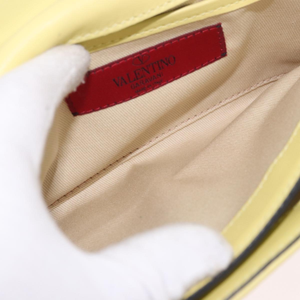 VALENTINO Chain Shoulder Bag Leather Yellow Gold Auth bs35654V