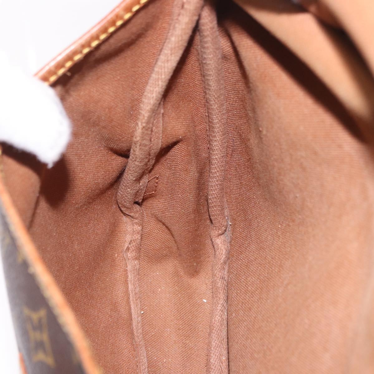 LOUIS VUITTON Monogram Saumur 30 Shoulder Bag M42256 LV Auth bs35731