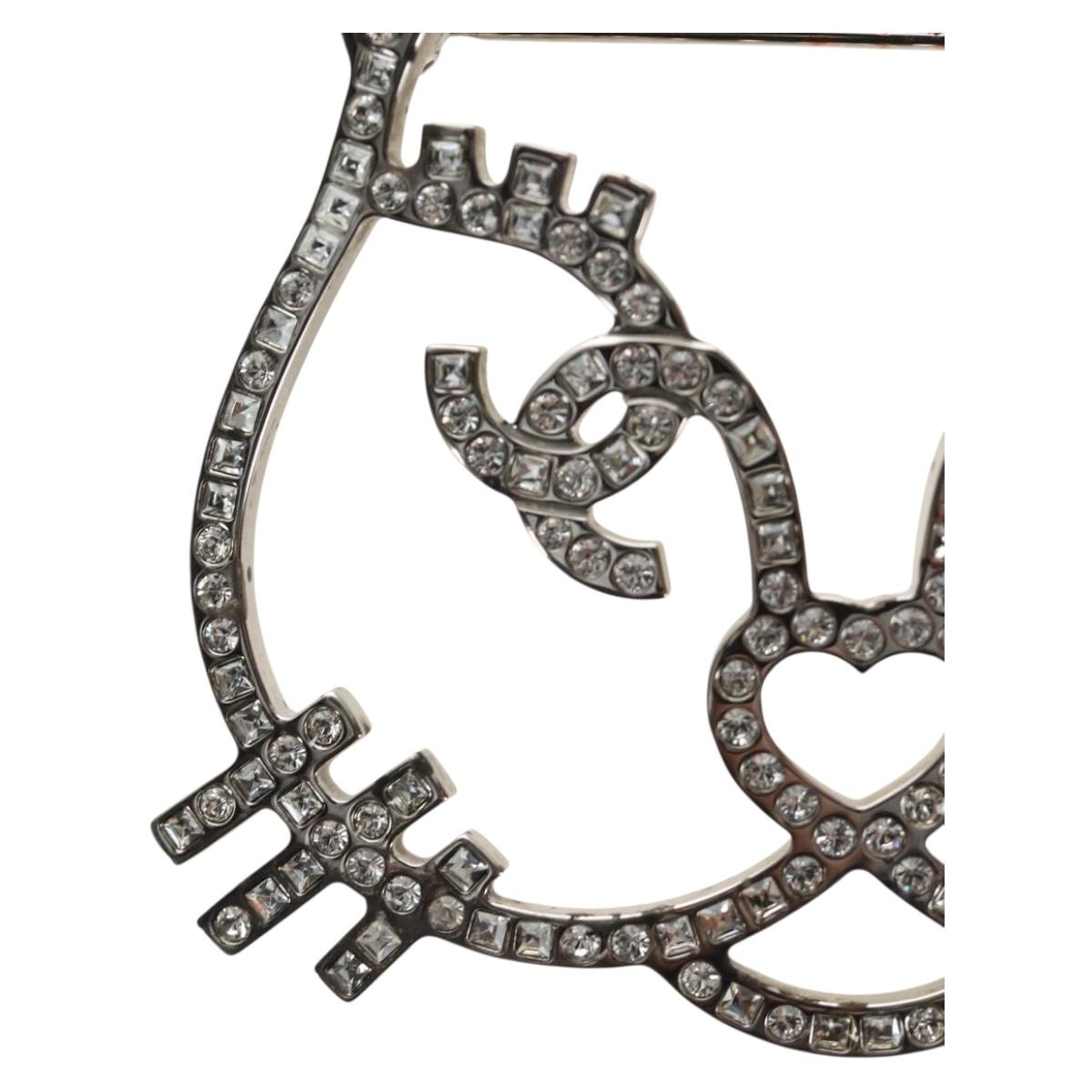 CHANEL Brooch Metal Silver CC Auth bs35760M