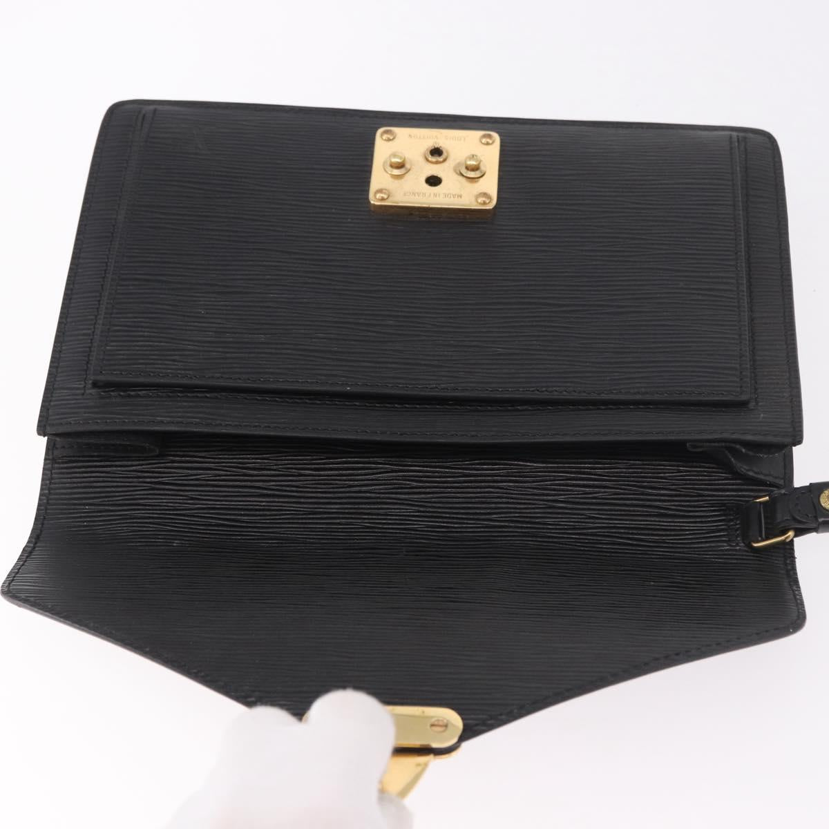 LOUIS VUITTON Epi Sellier Dragonne Clutch Bag Black M52612 LV Auth bs35798A