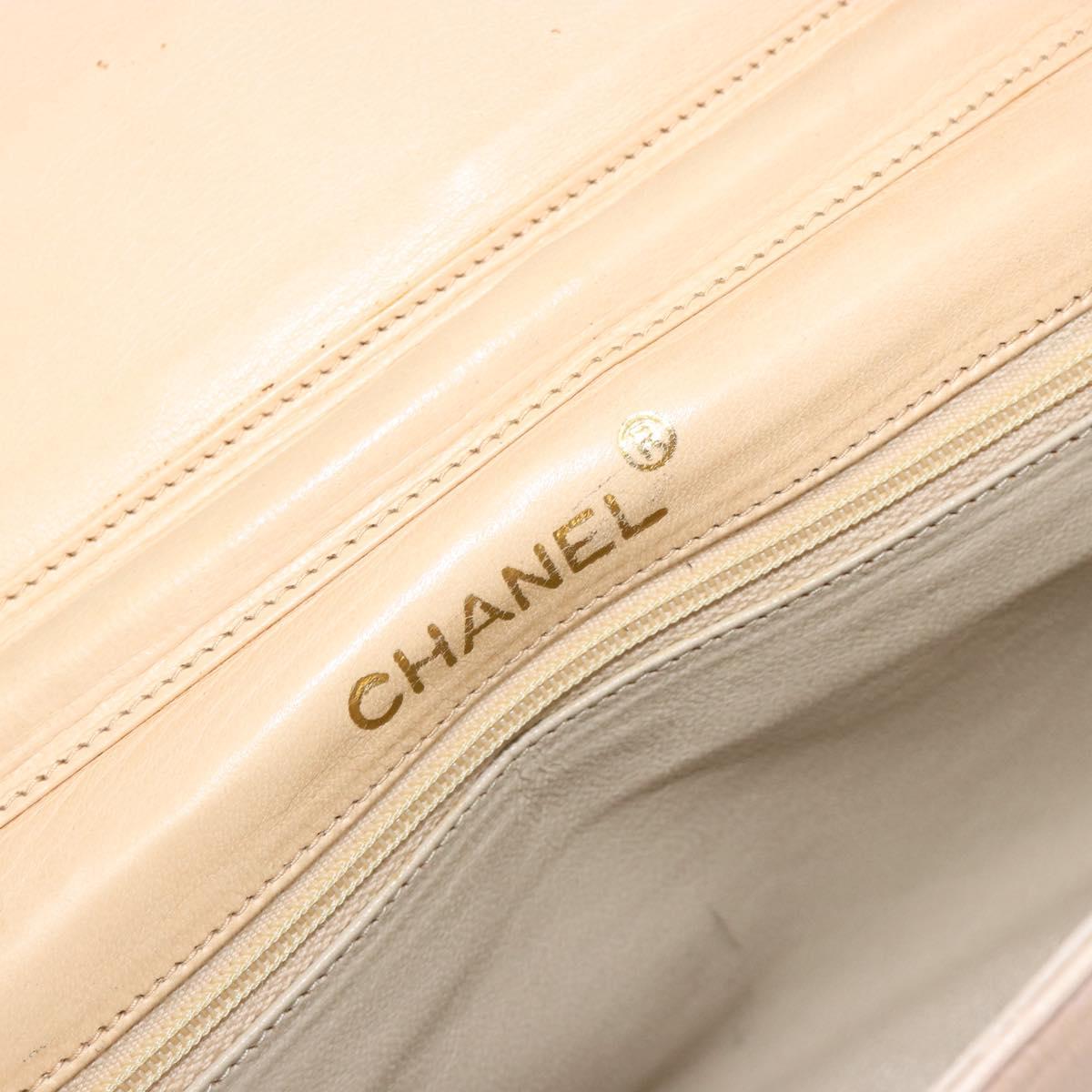 CHANEL Chain Shoulder Bag Leather Beige Gold CC Auth bs35821