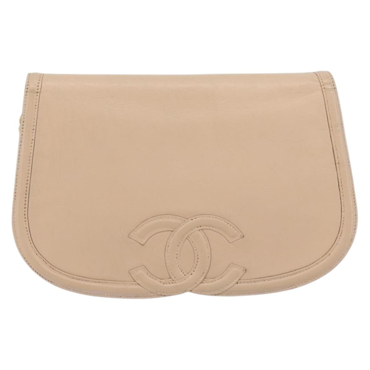 CHANEL Chain Shoulder Bag Leather Beige Gold CC Auth bs35821