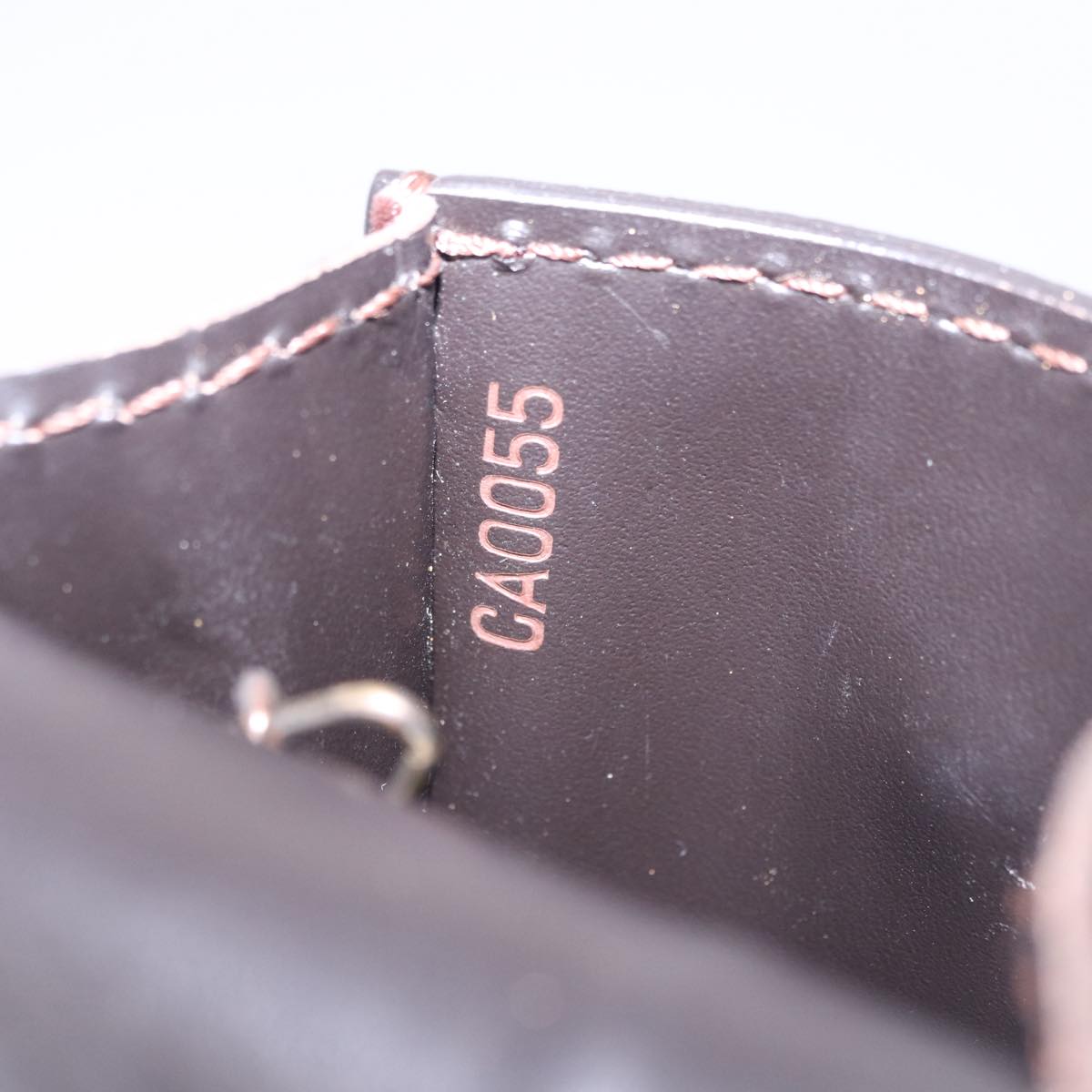 LOUIS VUITTON Utah Porte Cles Badge Pouch Leather Brown M92539 LV Auth bs35889