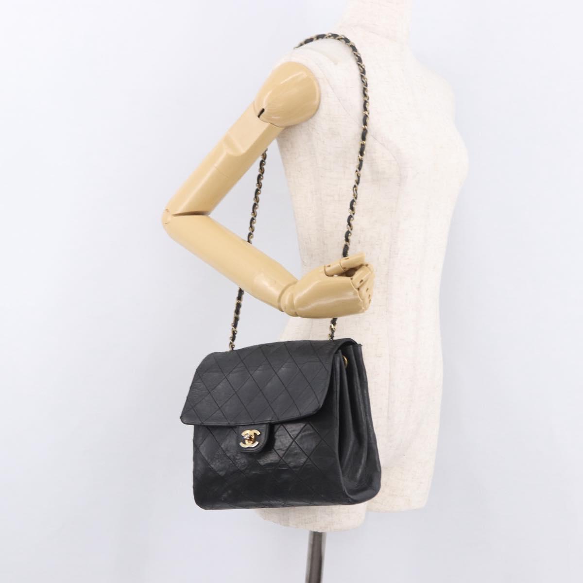 CHANEL Matelasse Chain Shoulder Bag Leather Black Gold CC Auth bs35943