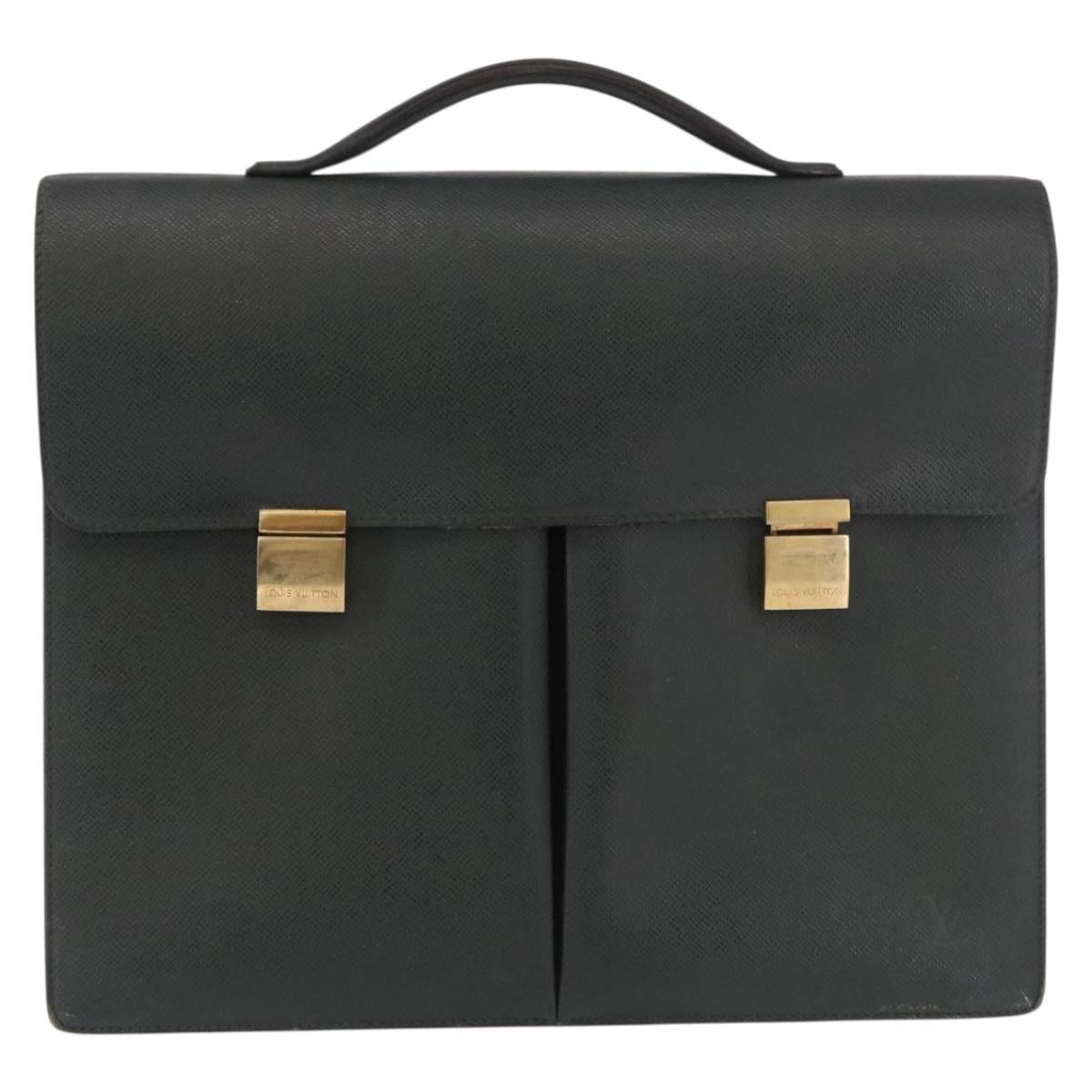 LOUIS VUITTON Taiga Serviette Kazan Business Bag Epicea M30804 LV Auth bs36014