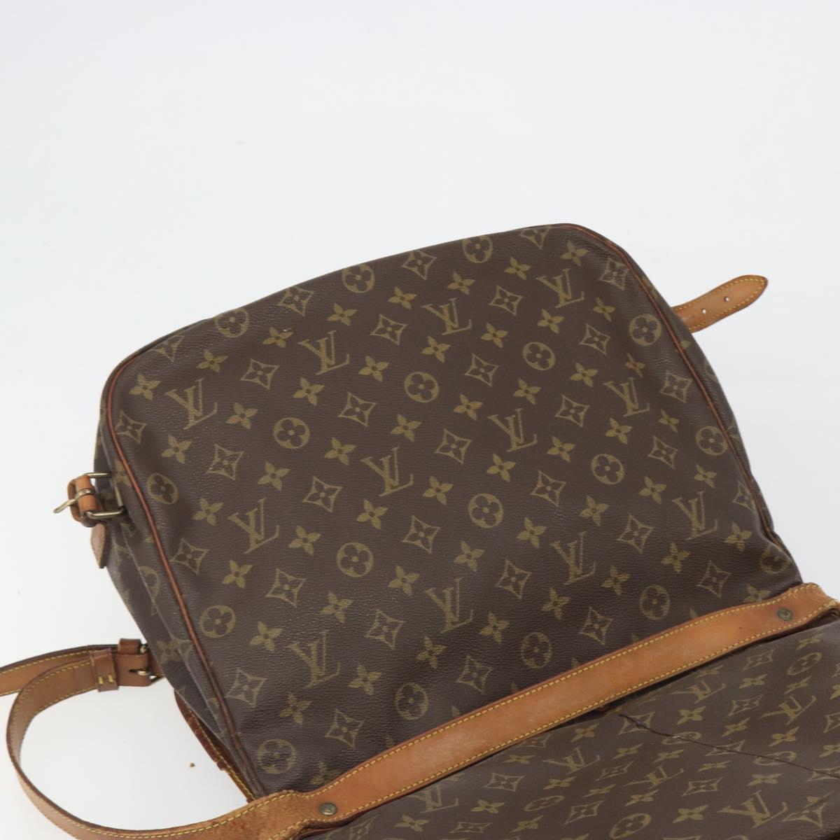 LOUIS VUITTON Monogram Saumur 35 Shoulder Bag M42254 LV Auth bs36035