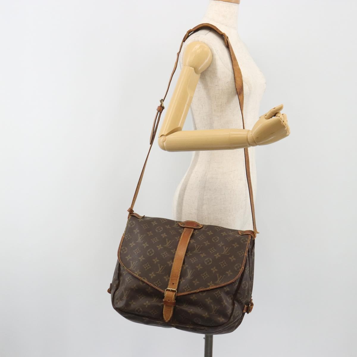 LOUIS VUITTON Monogram Saumur 35 Shoulder Bag M42254 LV Auth bs36035