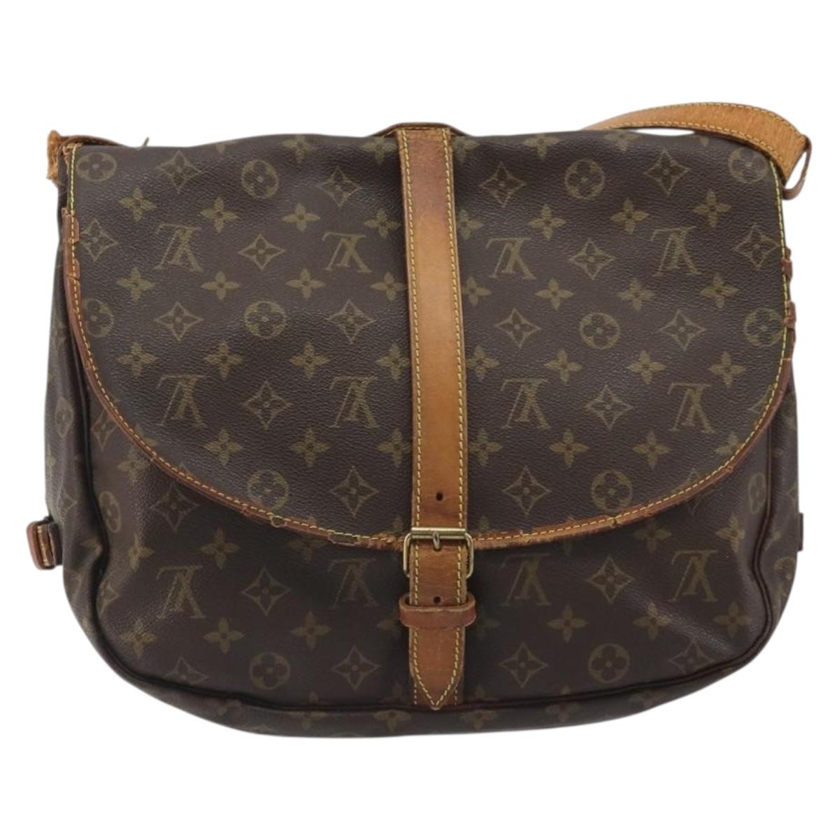 LOUIS VUITTON Monogram Saumur 35 Shoulder Bag M42254 LV Auth bs36035