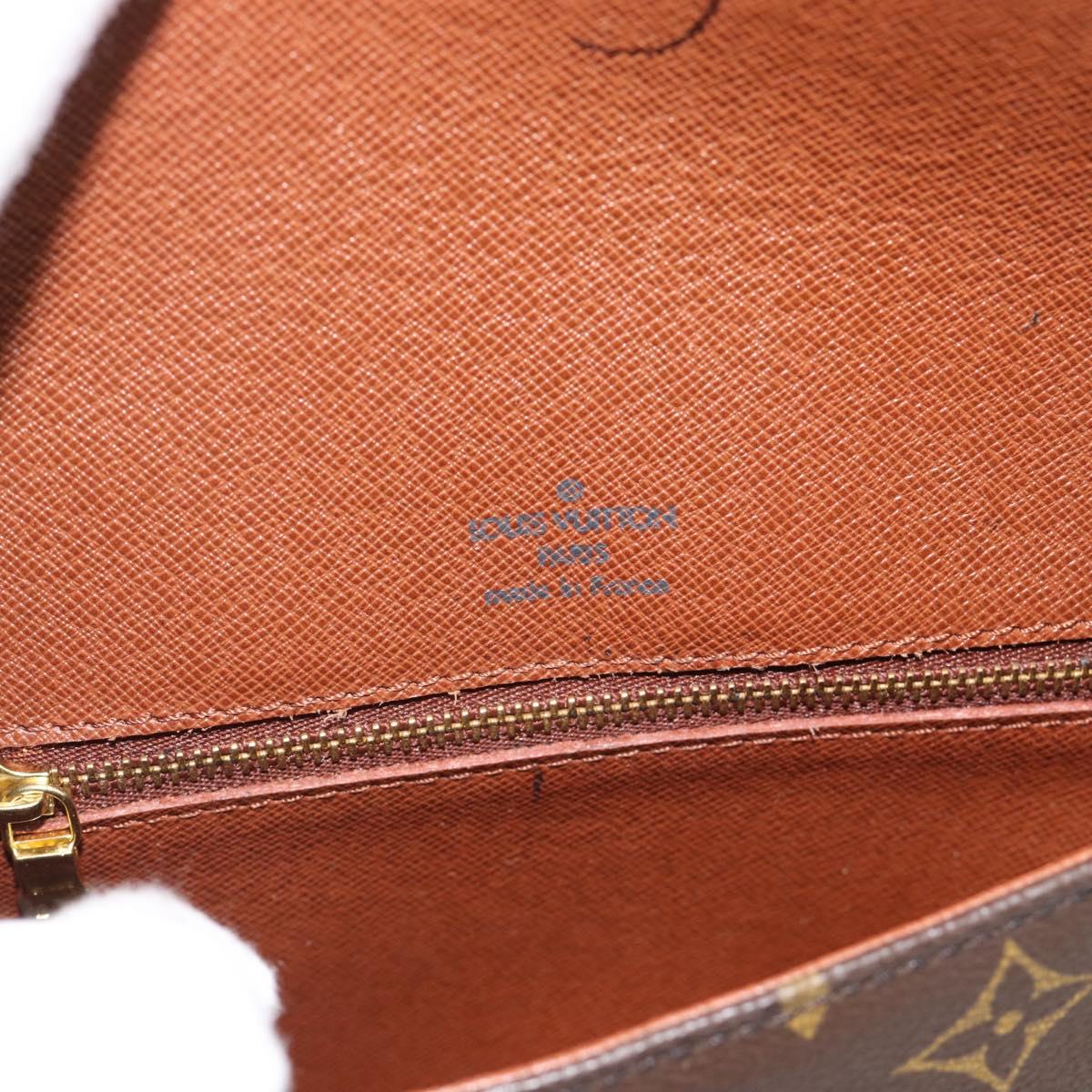 LOUIS VUITTON Monogram Saint Cloud MM Shoulder Bag M51243 LV Auth bs36110