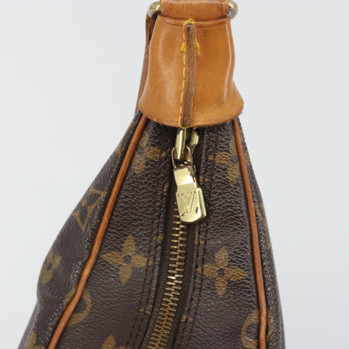 LOUIS VUITTON Monogram Boulogne 30 Shoulder Bag M51265 LV Auth bs36666