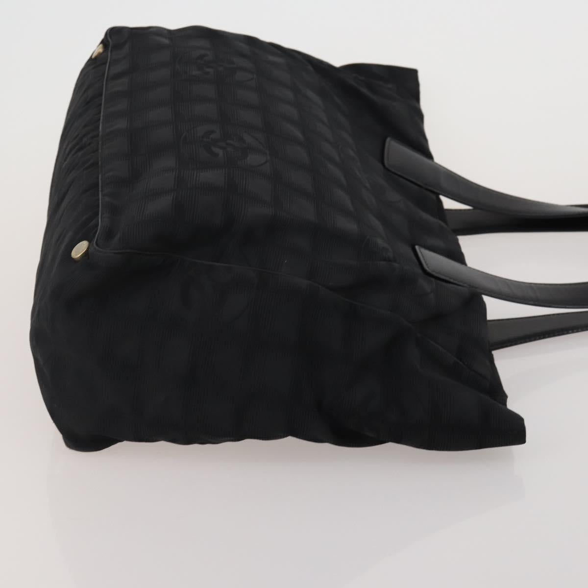 CHANEL New Travel Line Tote Bag Canvas 3 Set Black White CC Auth bs36791