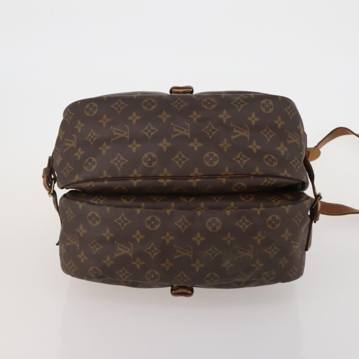LOUIS VUITTON Monogram Saumur 35 Shoulder Bag M42254 LV Auth bs36807