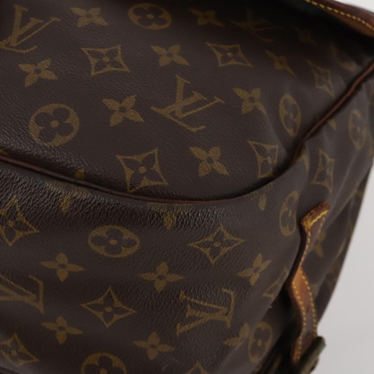 LOUIS VUITTON Monogram Saumur 35 Shoulder Bag M42254 LV Auth bs36807