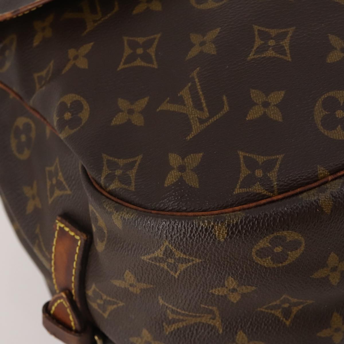 LOUIS VUITTON Monogram Saumur 35 Shoulder Bag M42254 LV Auth bs36807